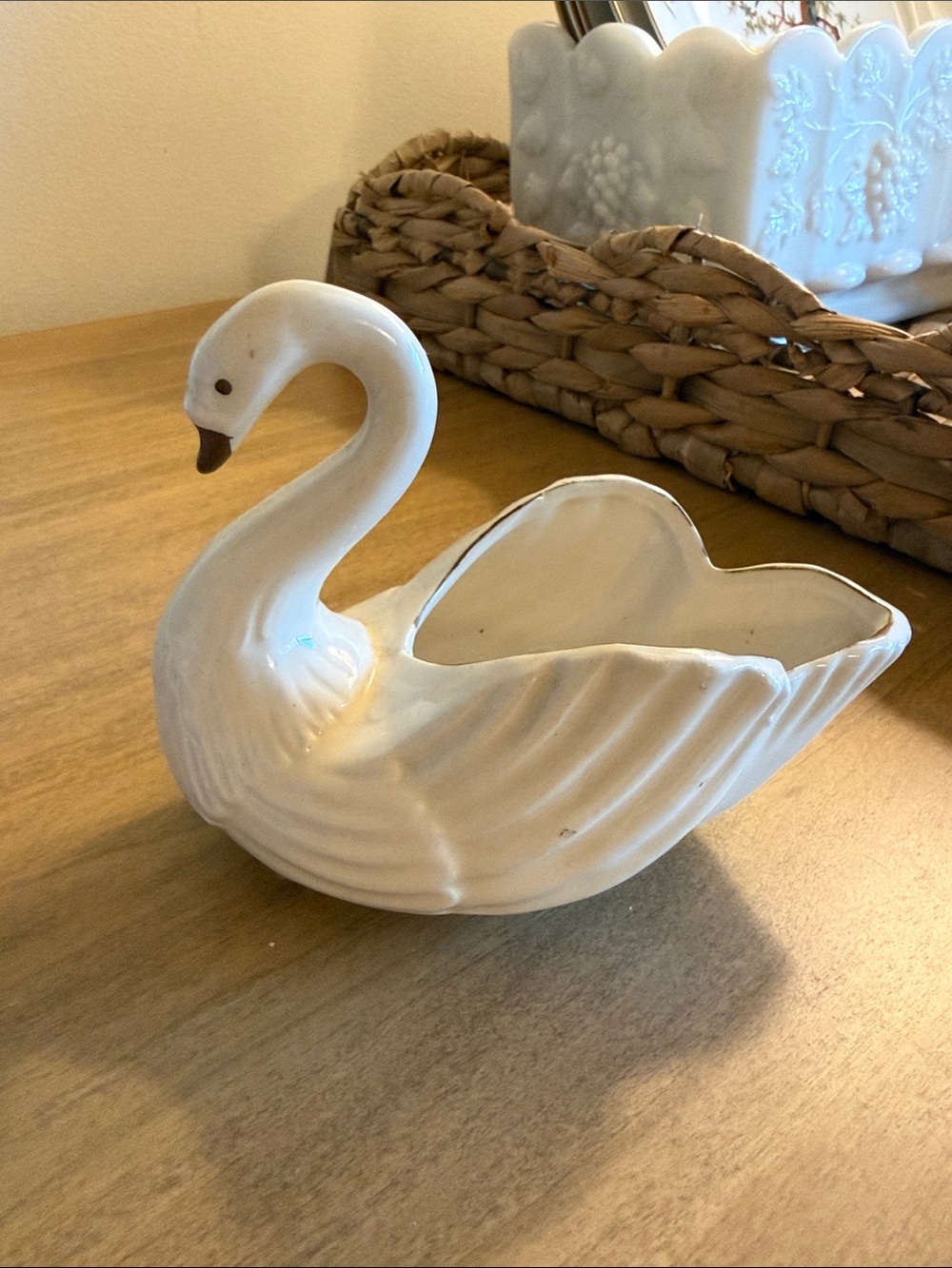 Swan trinket dish